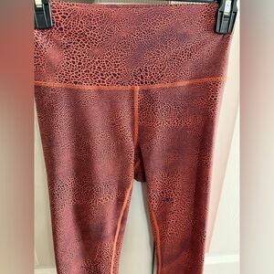 Lululemon Athletica Wunder Train Leggings